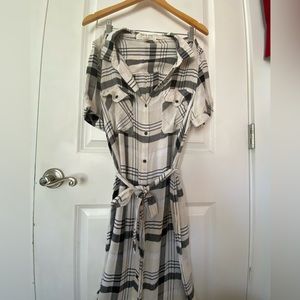 Cloth & stone Anthropologie plaid shirt dress size medium